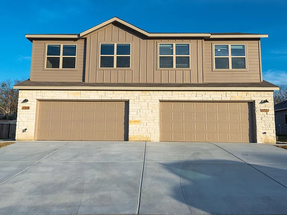 Georgetown, TX — Duplex